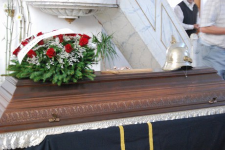Pohřeb p.Holoubek_ Vážany (39)