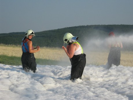 Taktické cvičení-Kobeřice 16.7 2010 (38).JPG