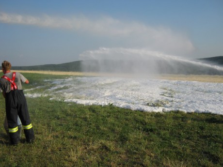 Taktické cvičení-Kobeřice 16.7 2010 (40).JPG