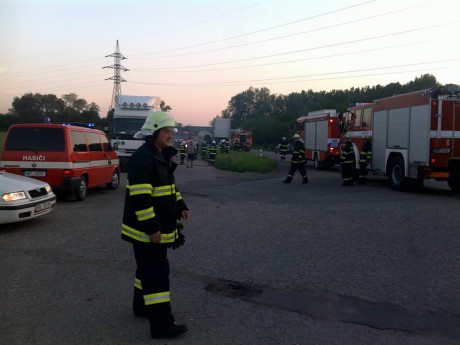 Požár kamionu-Sokolnice 19.6.2012 (1)