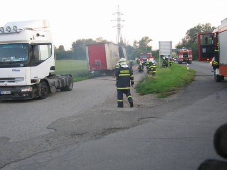 Požár kamionu Sokolnice II (17)