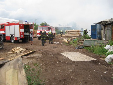 Požár pily Hrušky 15.7.2012 (9)