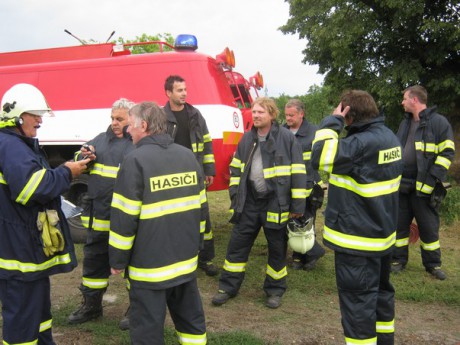 Požár pily Hrušky 15.7.2012 (30)