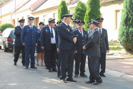 Pohřeb p.Holoubek_ Vážany (17)