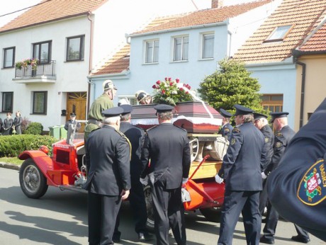 Pohřeb Jan Červinka (23)