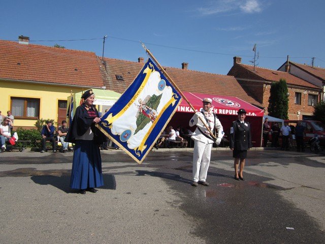 Prapory Hodějice 17.9 (110)