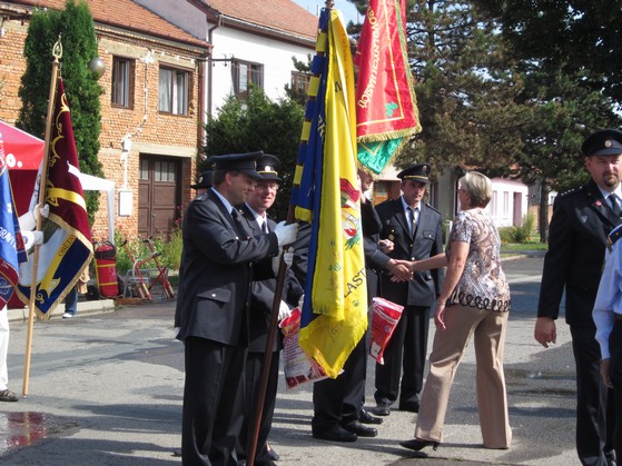 Prapory Hodějice 17.9 (117)