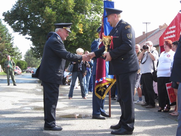 Prapory Hodějice 17.9 (121)