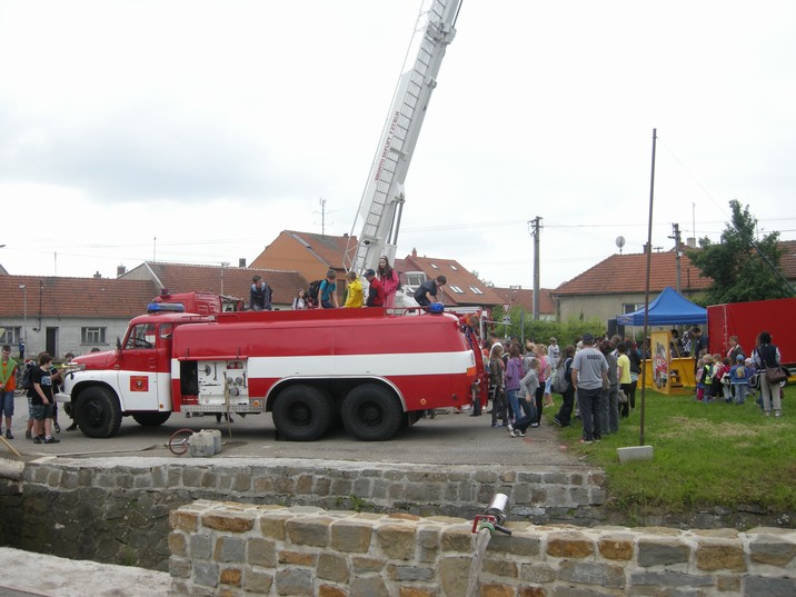 Dopoledne u hasičů (47)