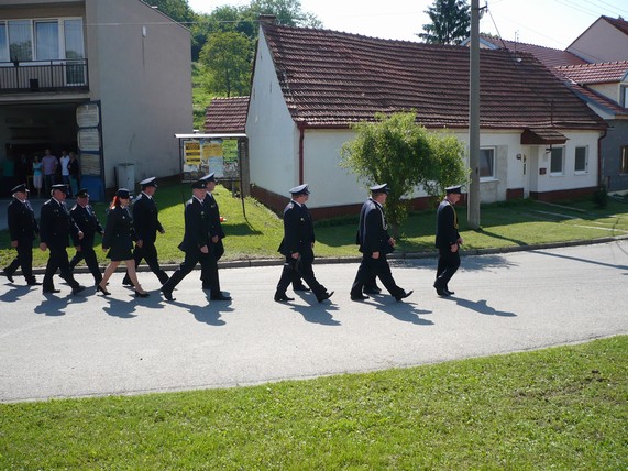 Žehnání pomníku Milešovice (5)