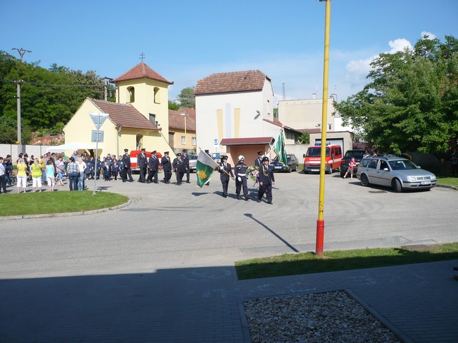 Žehnání pomníku Milešovice (17)